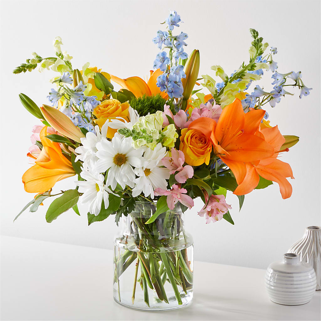 Sun Salutation Bouquet – Unique Flowers And Wedding, Miami FL