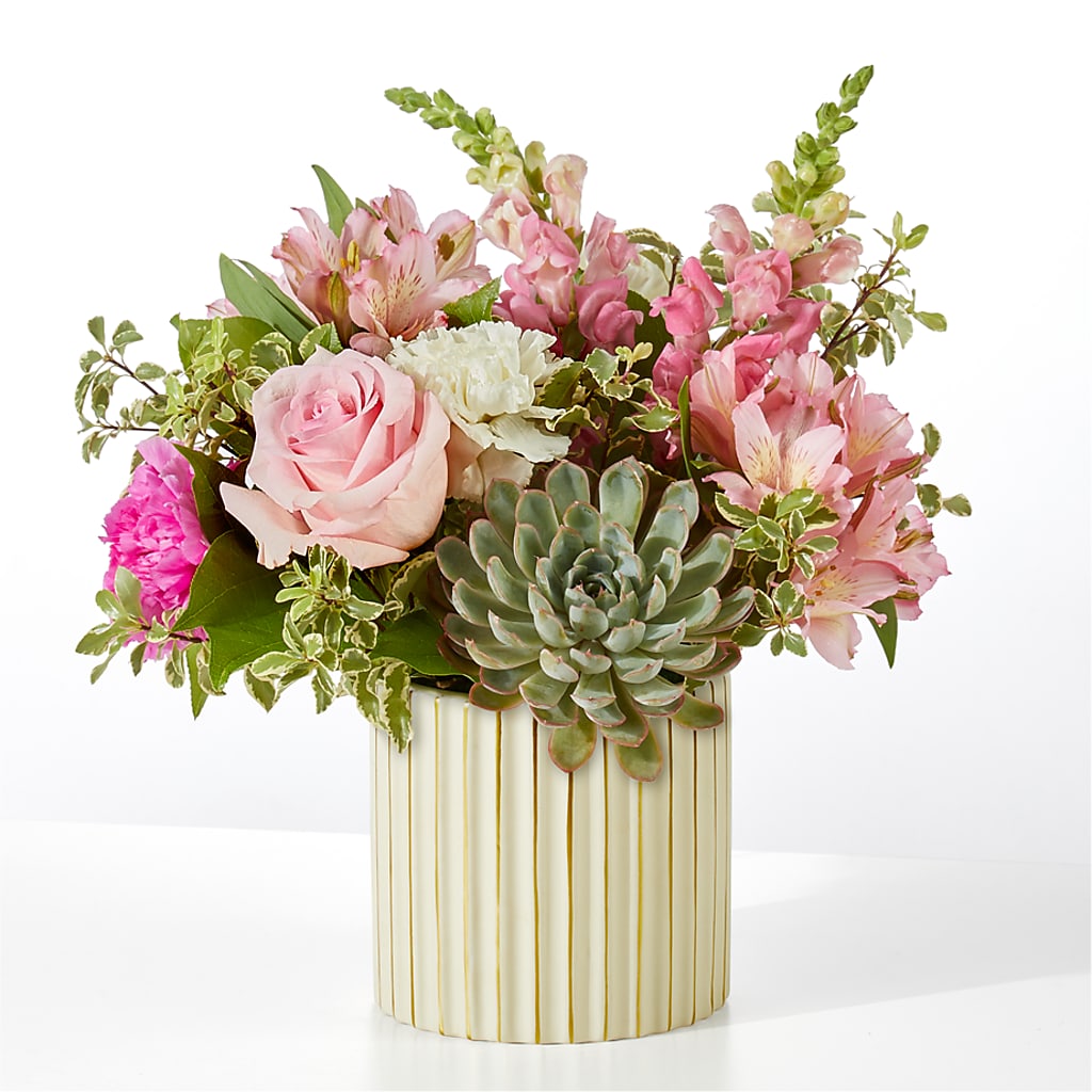 Magenta Musings Bouquet – Unique Flowers And Wedding, Miami FL