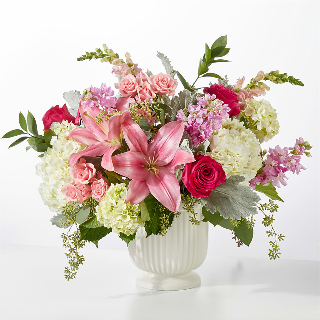 Antique Shopping Bouquet – Unique Flowers And Wedding, Miami FL