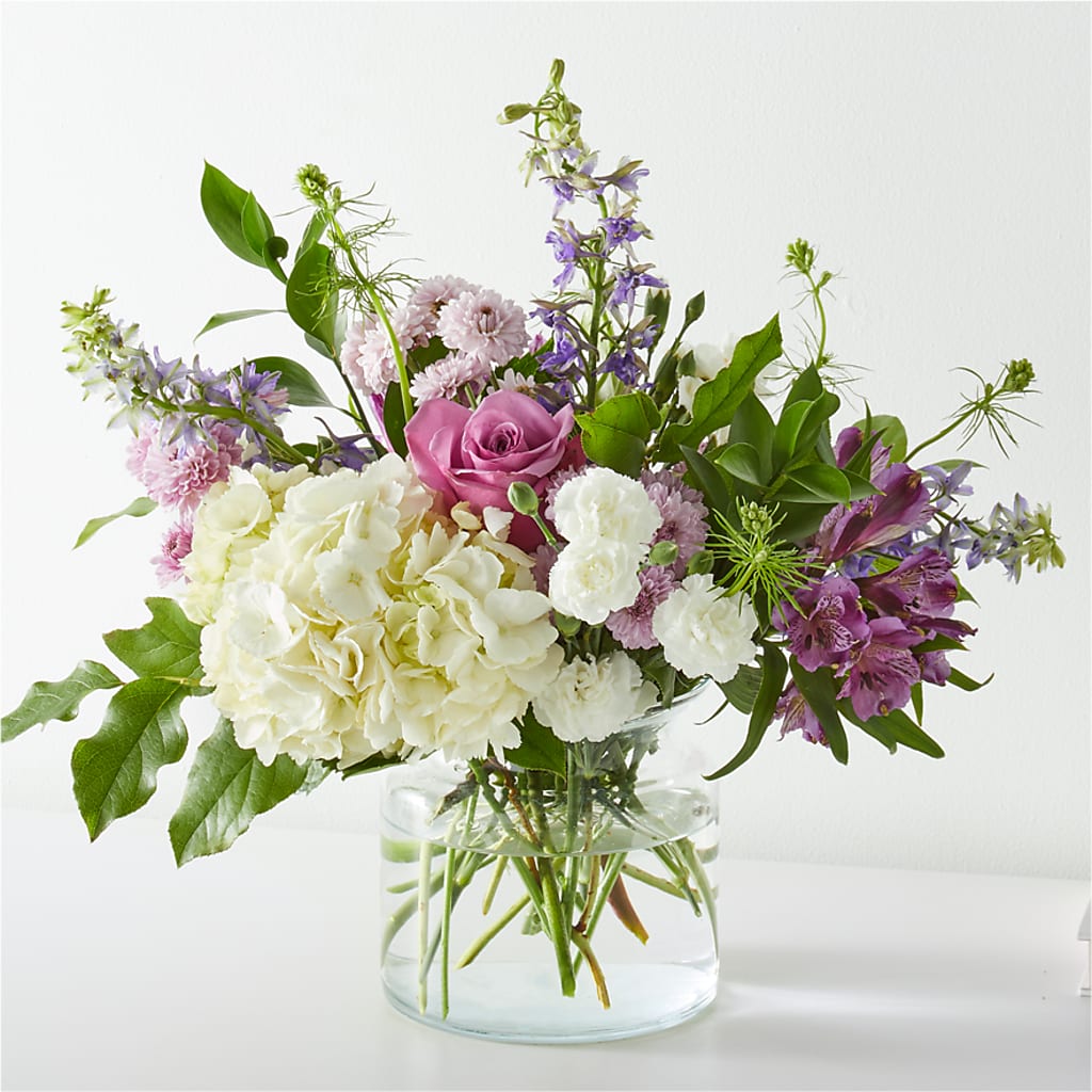 Violet Caress Bouquet – Unique Flowers And Wedding, Miami FL