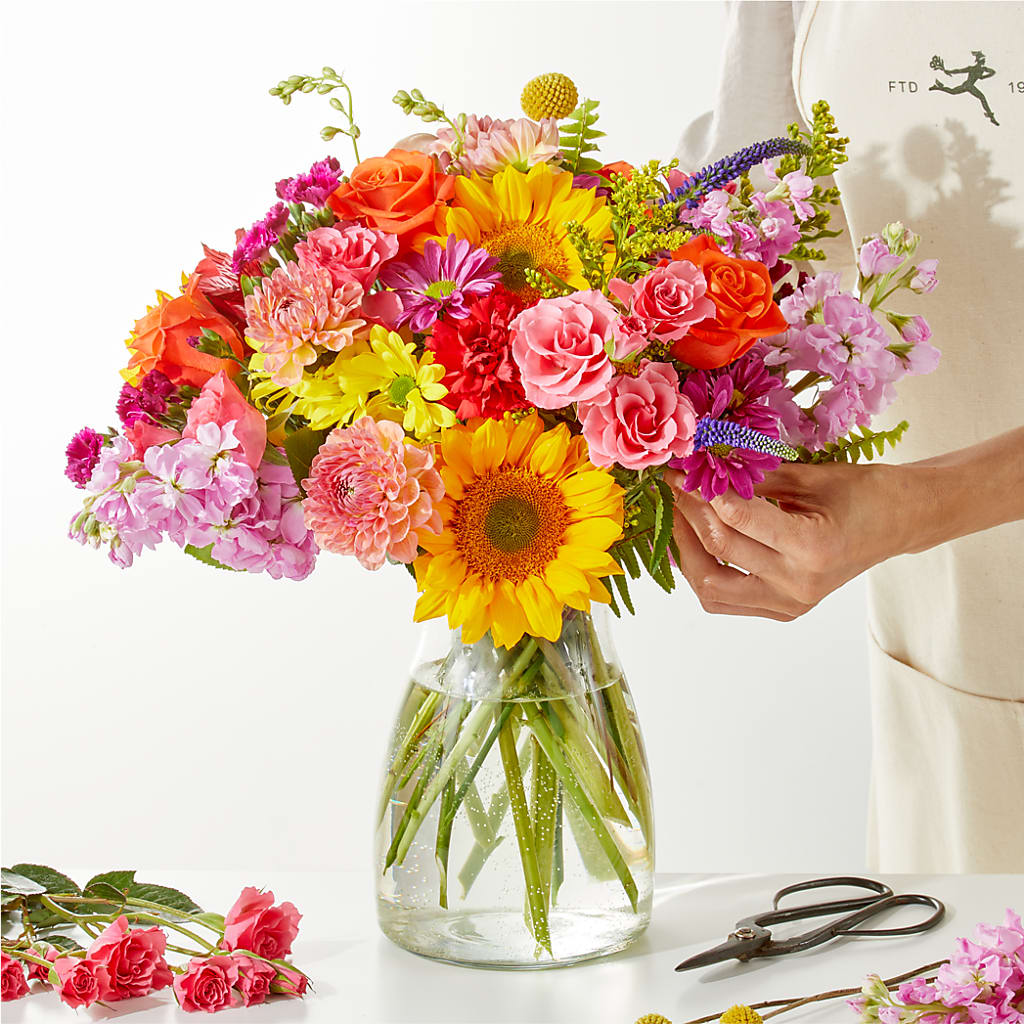 Cue the Confetti - A Florist Original – Unique Flowers And Wedding, Miami FL
