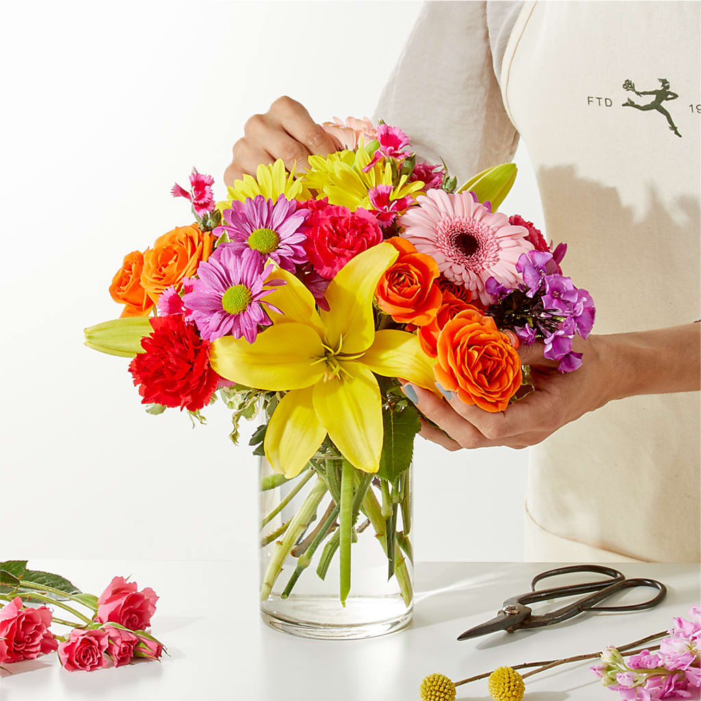 Cue the Confetti - A Florist Original – Unique Flowers And Wedding, Miami FL