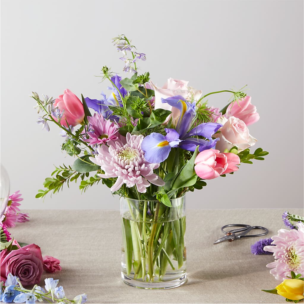 Pastel Tradition - A Florist Original – Unique Flowers And Wedding, Miami FL