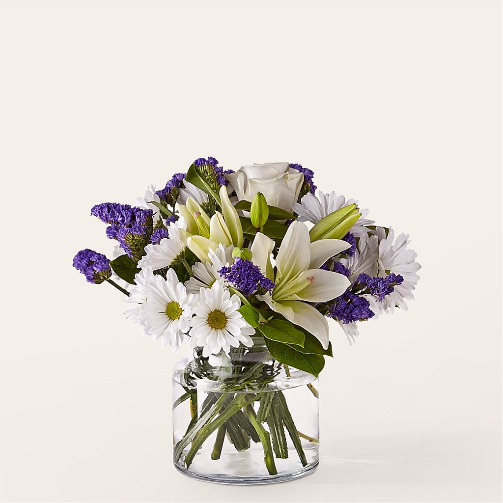 Beyond Blue Bouquet – Unique Flowers And Wedding, Miami FL