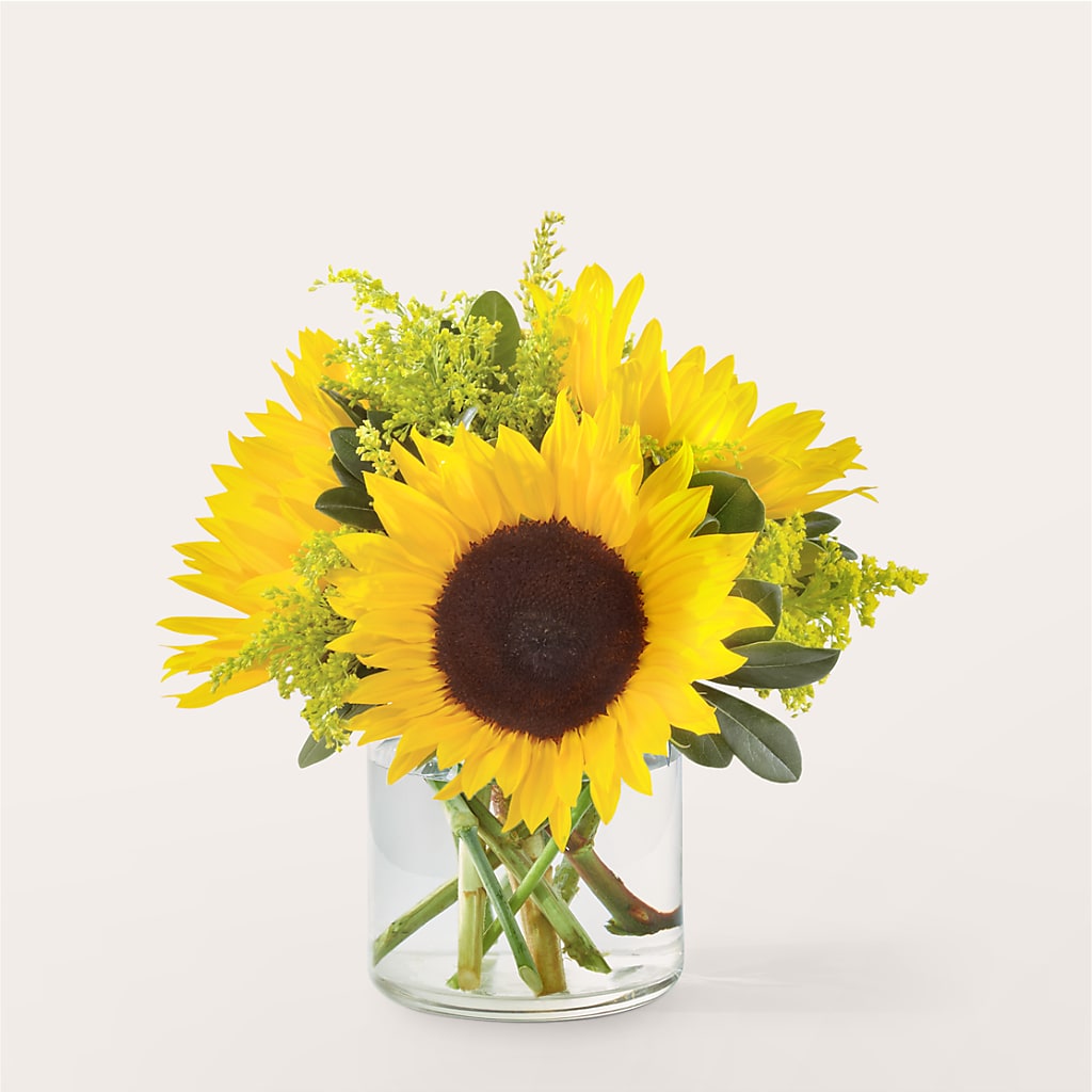 Beaming Sunflower Bouquet – Unique Flowers And Wedding, Miami FL