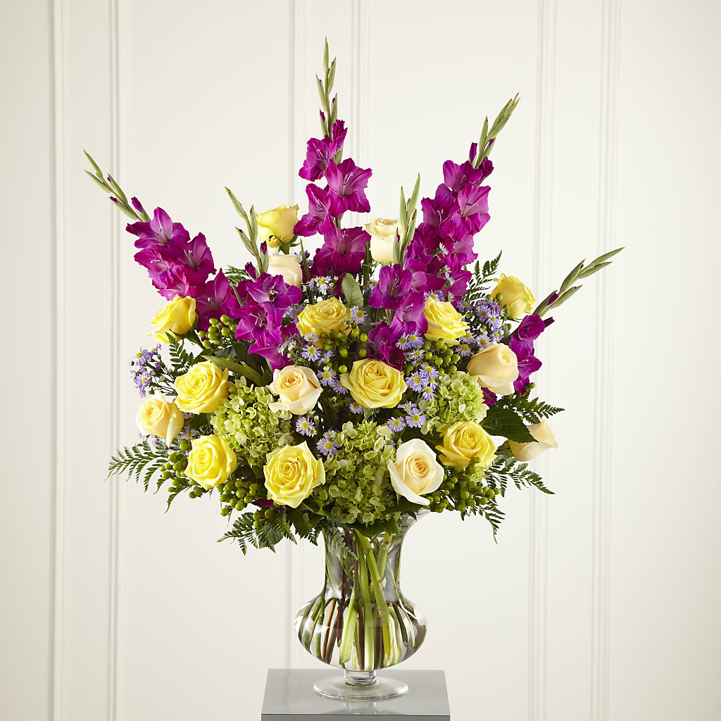 Loveliness Arrangement – Unique Flowers And Wedding, Miami FL