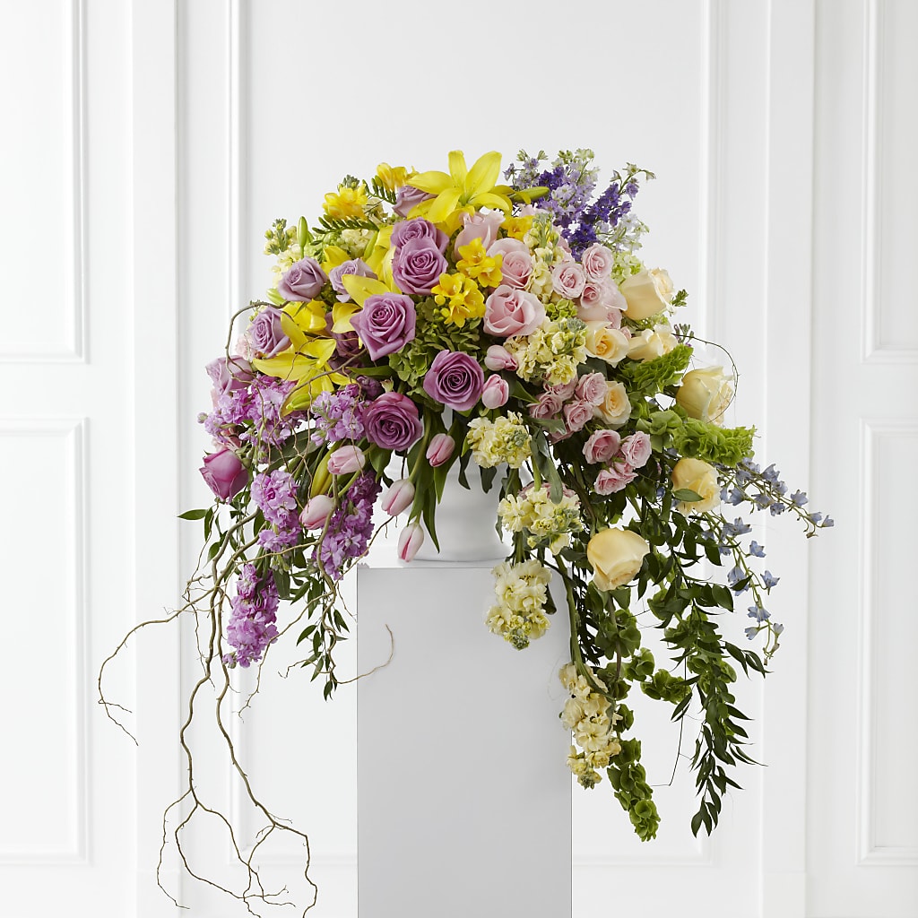 Display of Affection Arrangement – Unique Flowers And Wedding, Miami FL