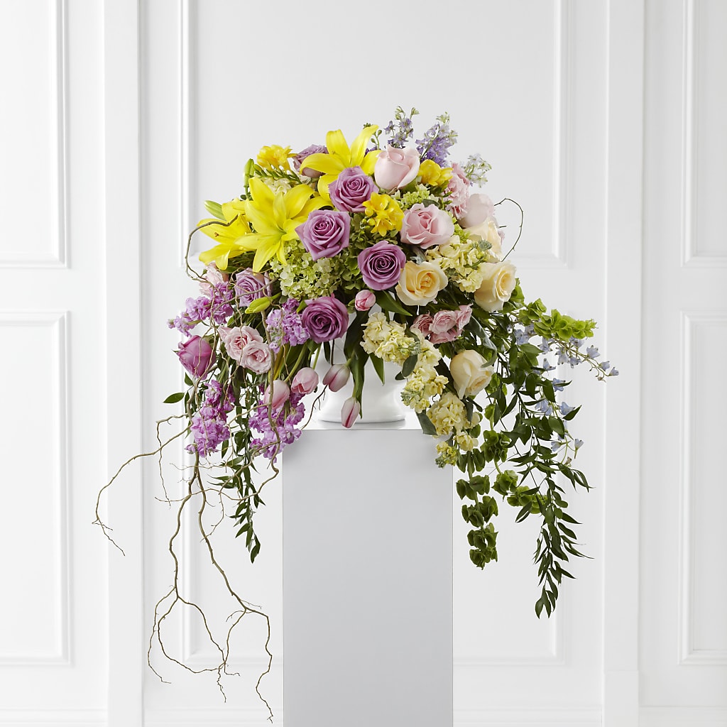 Display of Affection Arrangement – Unique Flowers And Wedding, Miami FL