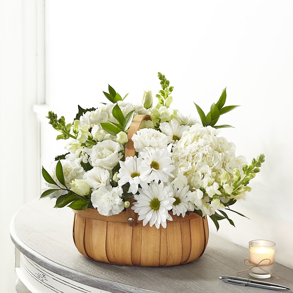 Pure Ivory Basket – Unique Flowers And Wedding, Miami FL