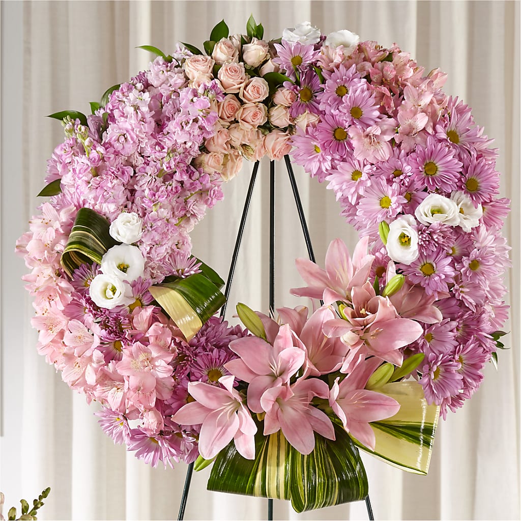 Gift of Warmth Wreath – Unique Flowers And Wedding, Miami FL