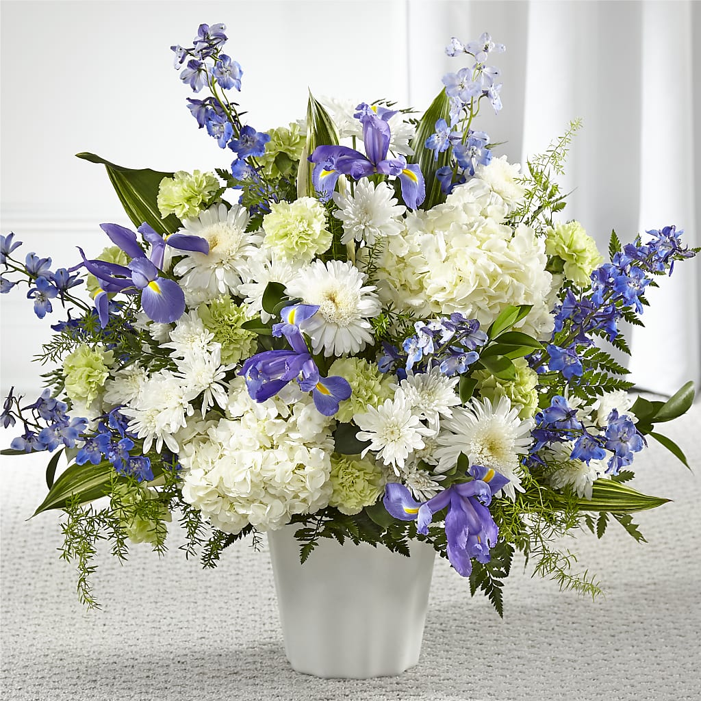 Soft Serenity Floor Basket – Unique Flowers And Wedding, Miami FL
