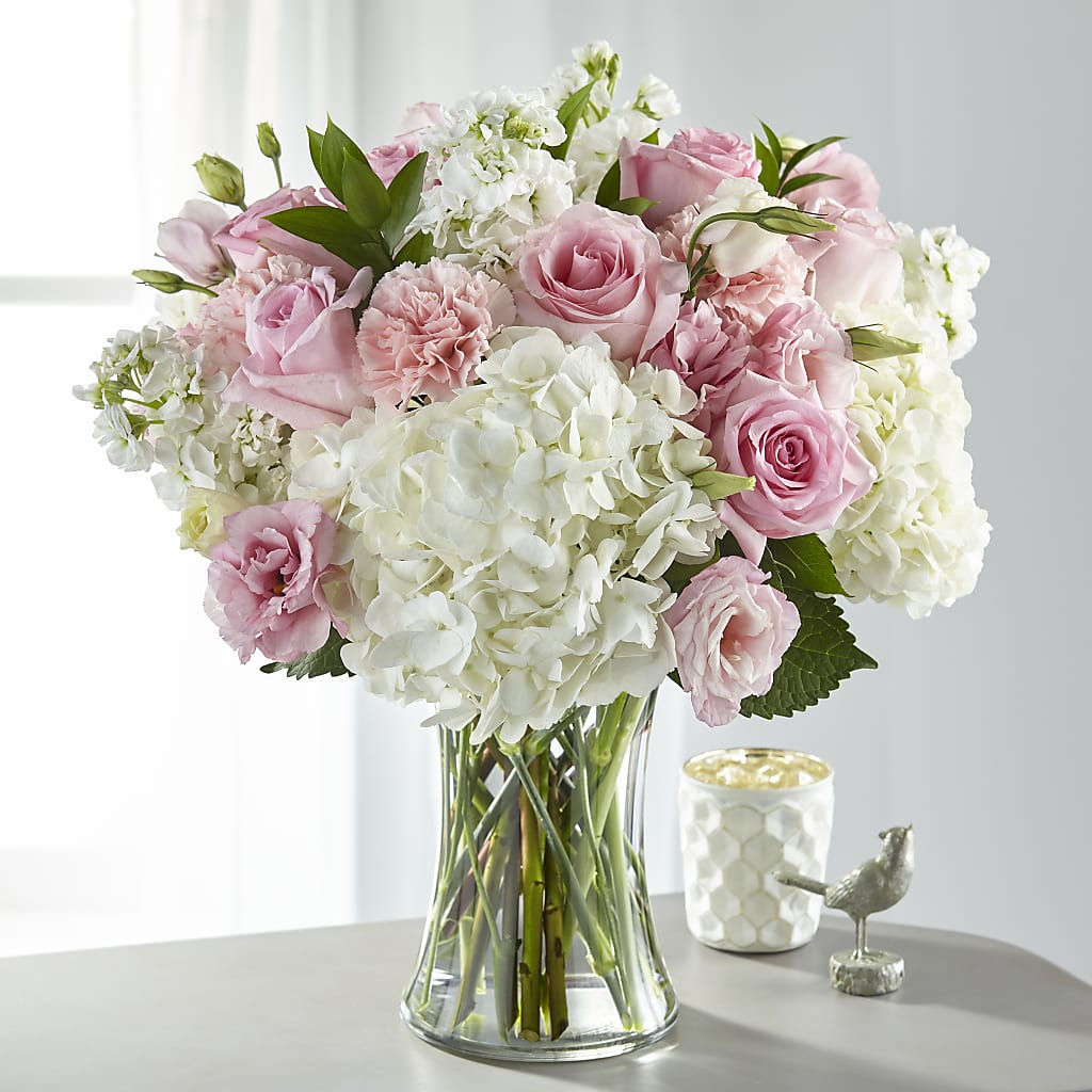 Guiding Grace Bouquet – Unique Flowers And Wedding, Miami FL