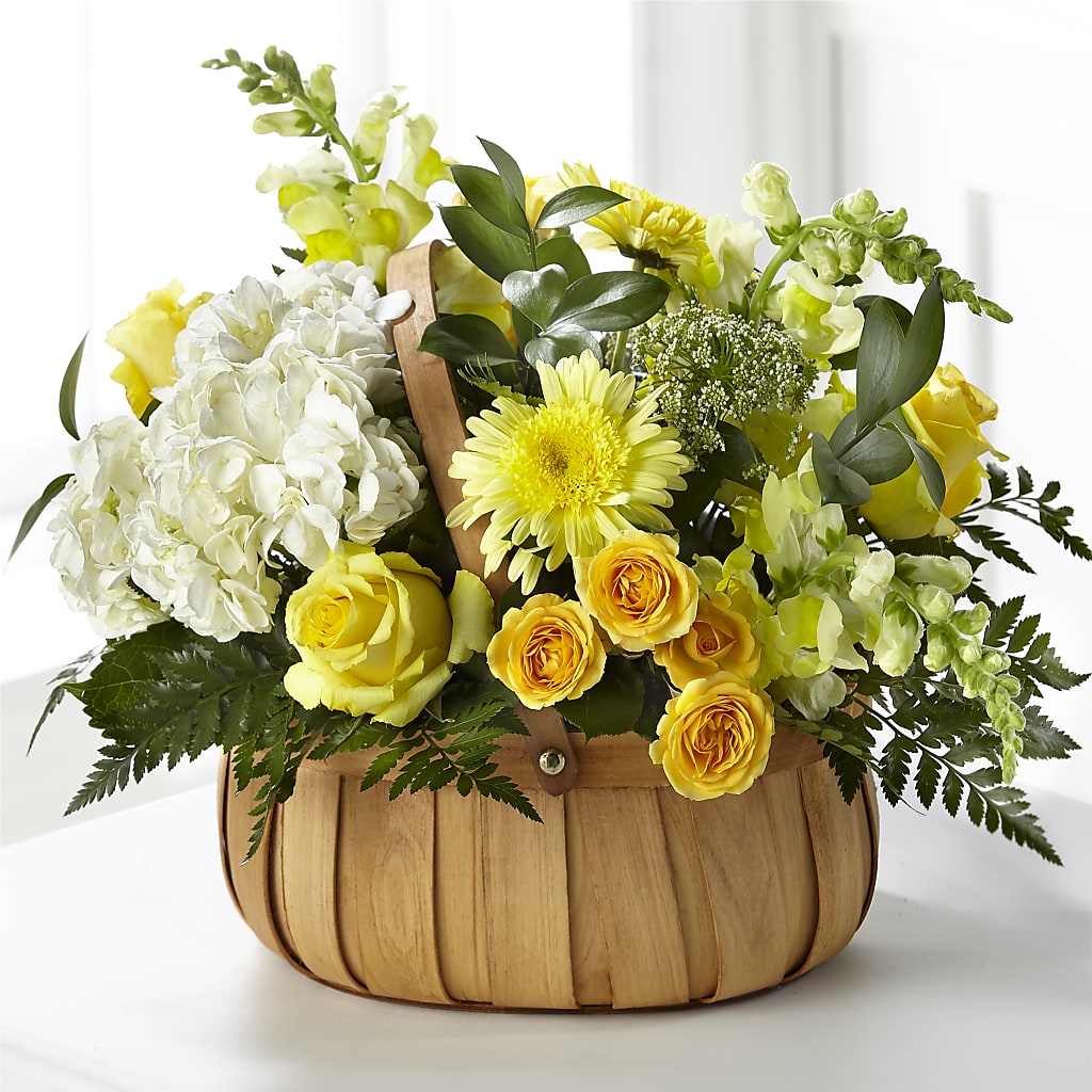 Rustic Remembrance Basket – Unique Flowers And Wedding, Miami FL