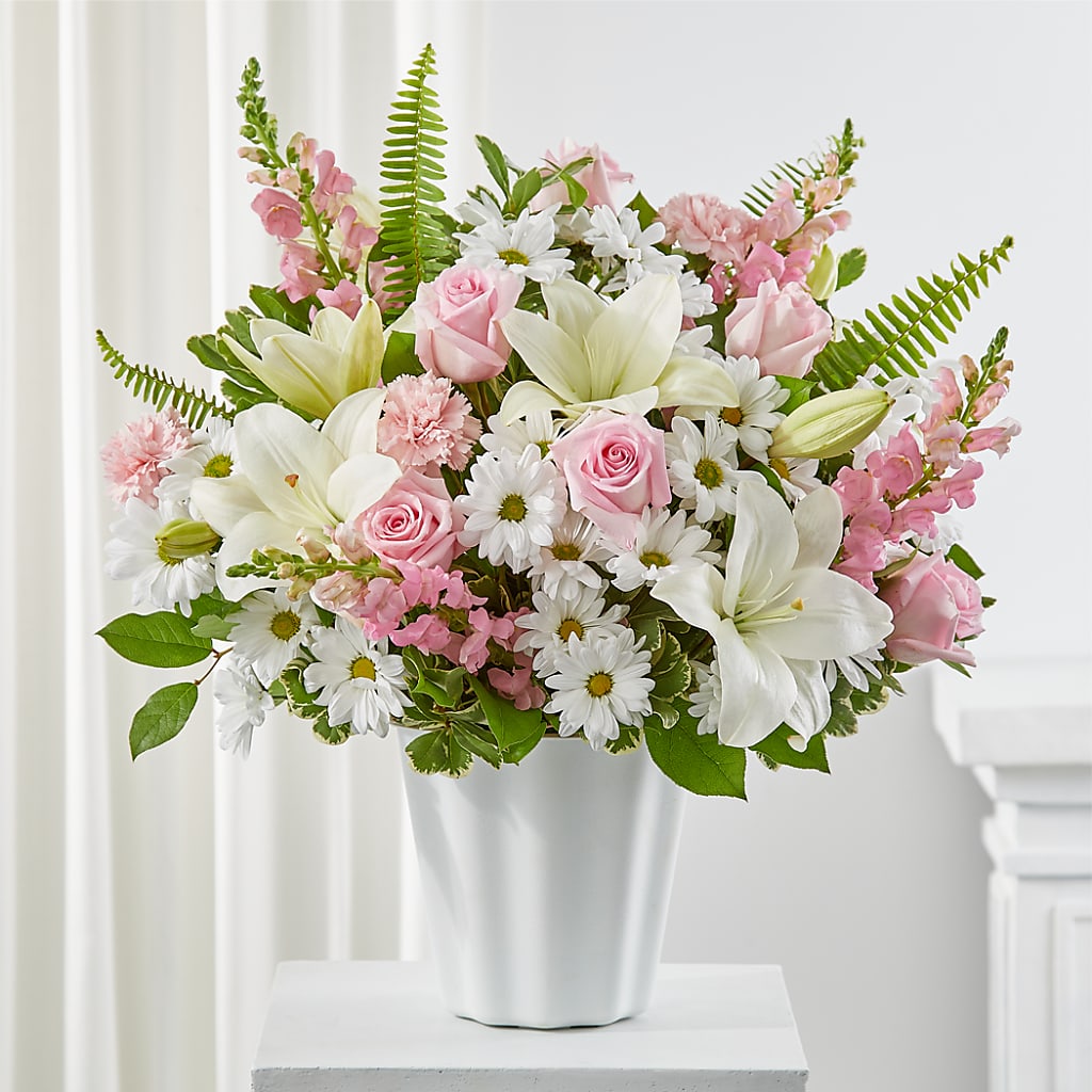 Soft Touch Tabletop Basket – Unique Flowers And Wedding, Miami FL