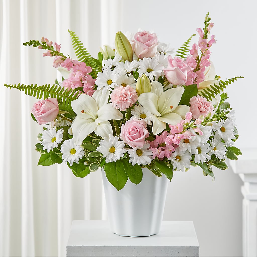 Soft Touch Tabletop Basket – Unique Flowers And Wedding, Miami FL
