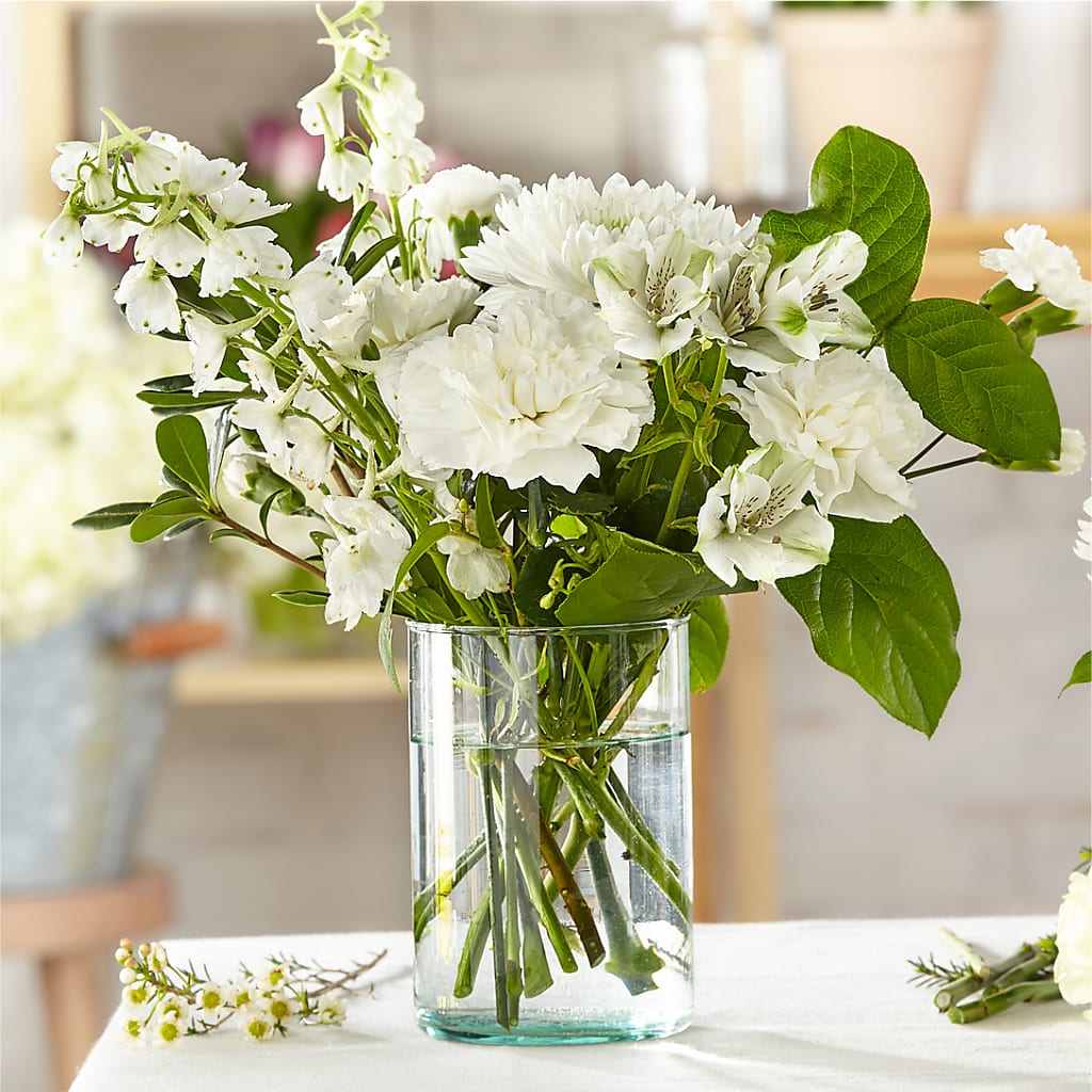 Classic Ivory – A Florist Original – Unique Flowers And Wedding, Miami FL