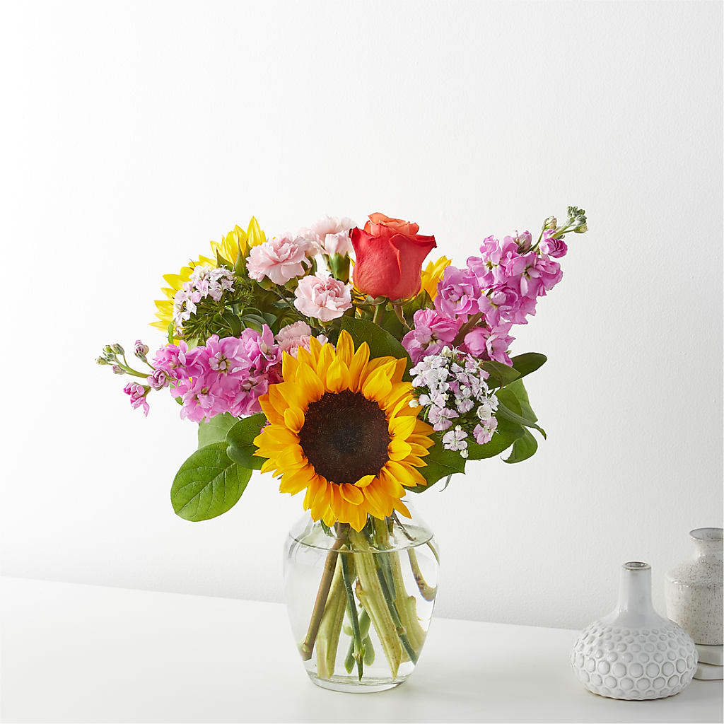 Yellow Brick Road Bouquet – Unique Flowers And Wedding, Miami FL