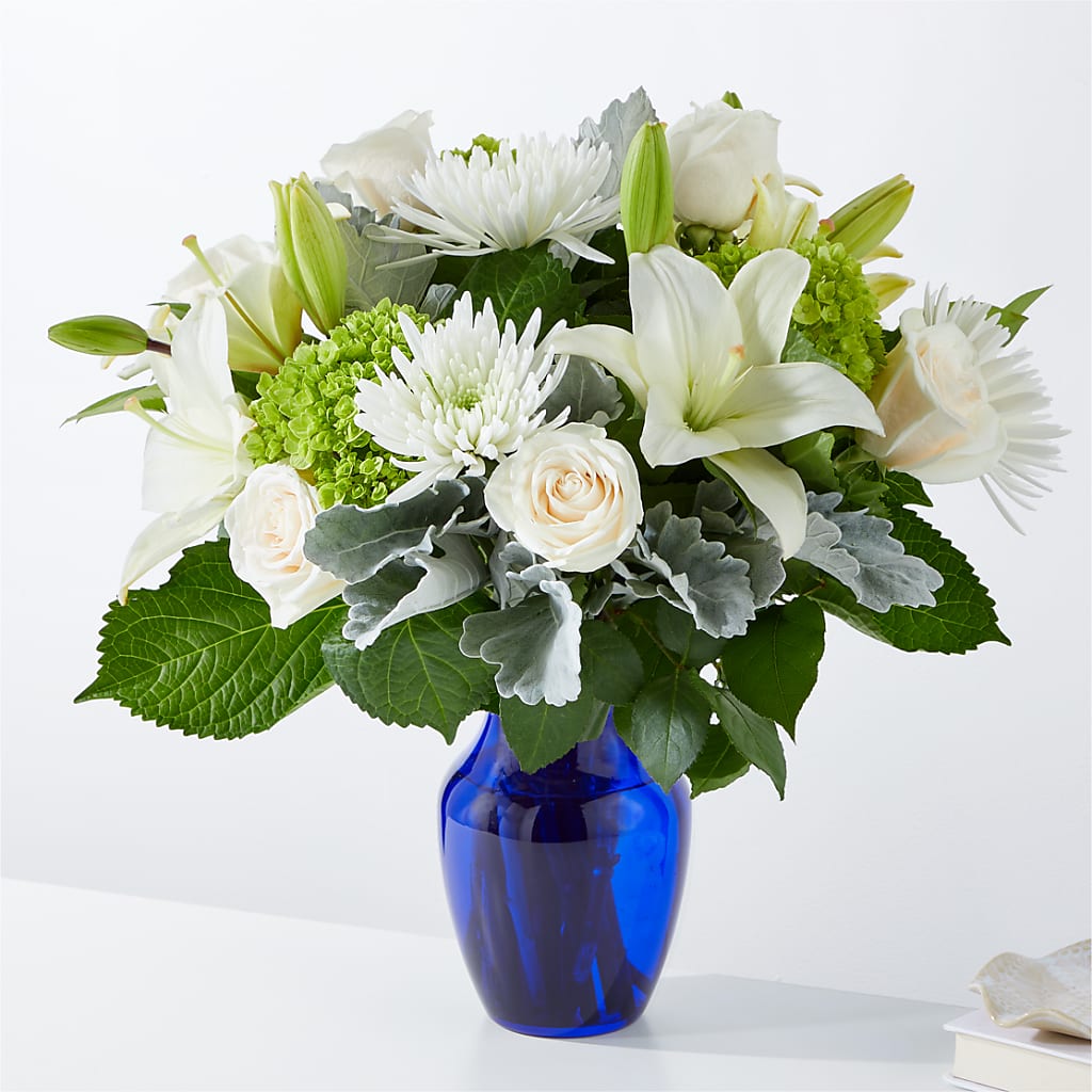Snowy Dreams Bouquet – Unique Flowers And Wedding, Miami FL