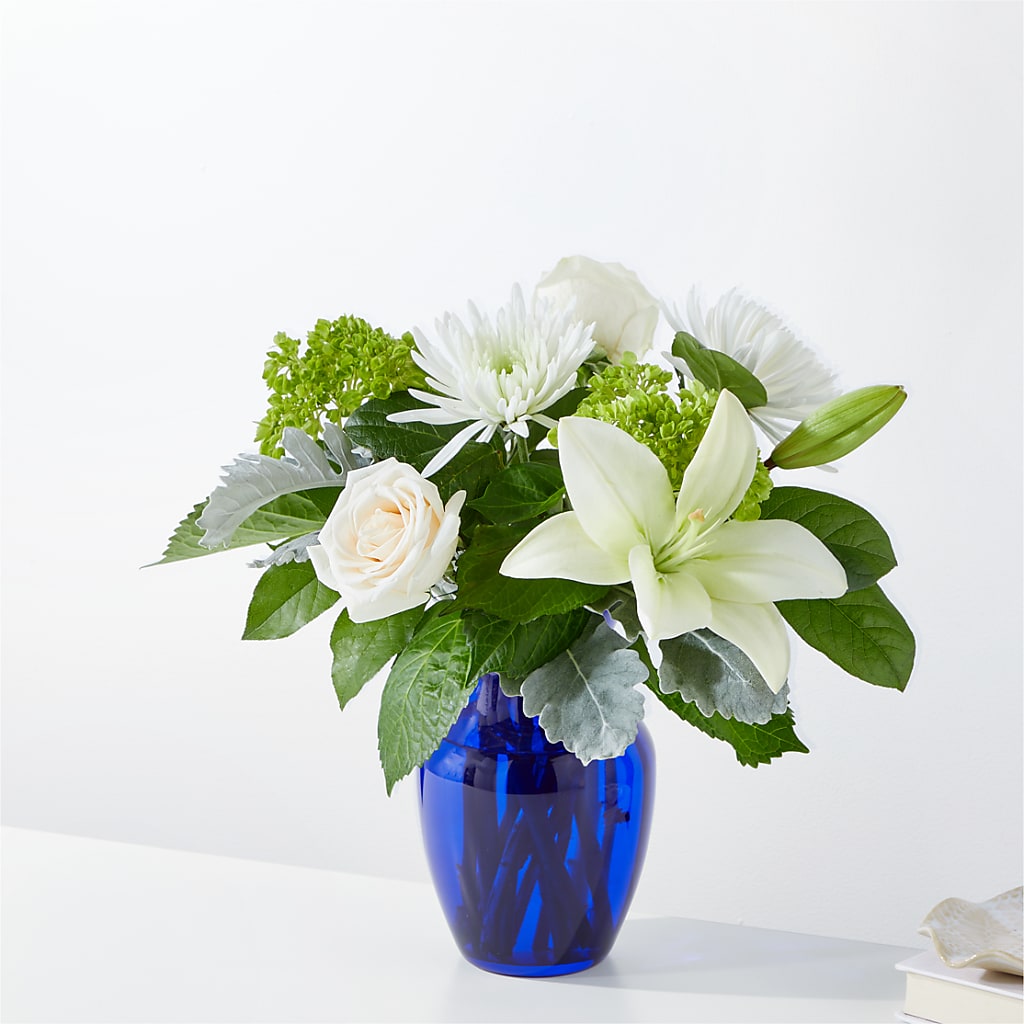 Snowy Dreams Bouquet – Unique Flowers And Wedding, Miami FL