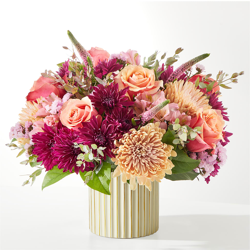 Berry Cobbler Bouquet with Ivory Vase – Unique Flowers And Wedding, Miami FL