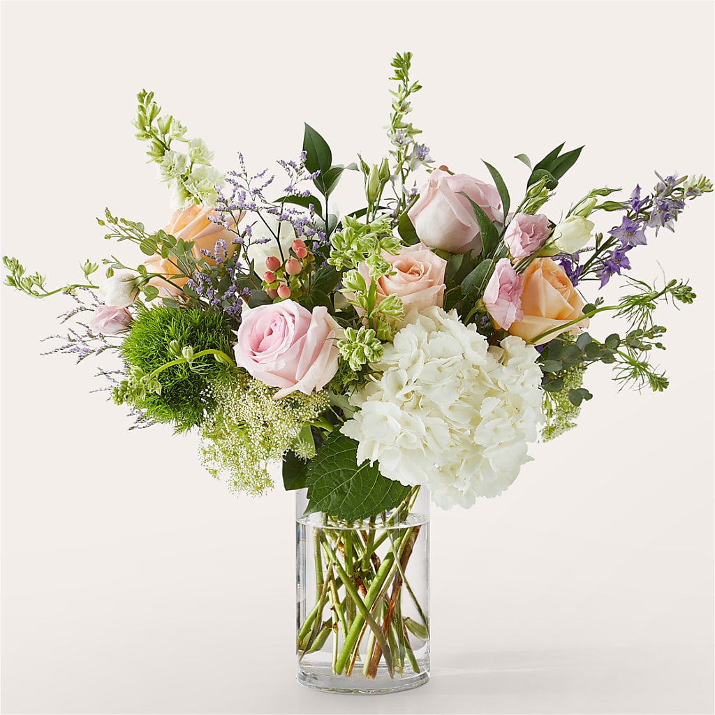 From Scratch Luxury Bouquet – Unique Flowers And Wedding, Miami FL