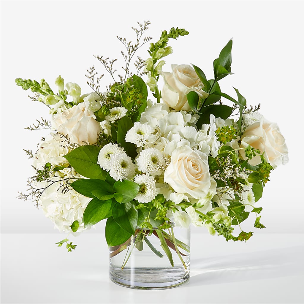 Hint of Vanilla Bouquet – Unique Flowers And Wedding, Miami FL