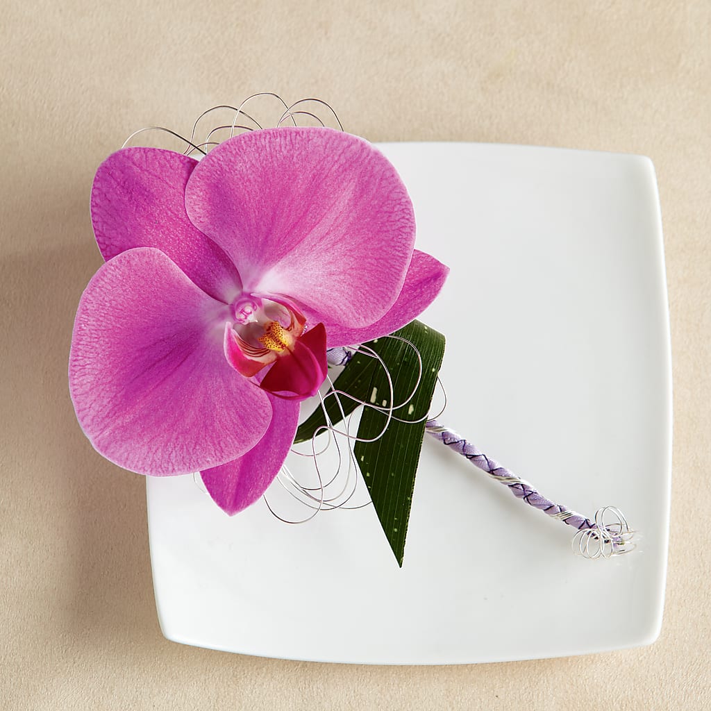 Glorious Boutonniere – Unique Flowers And Wedding, Miami FL