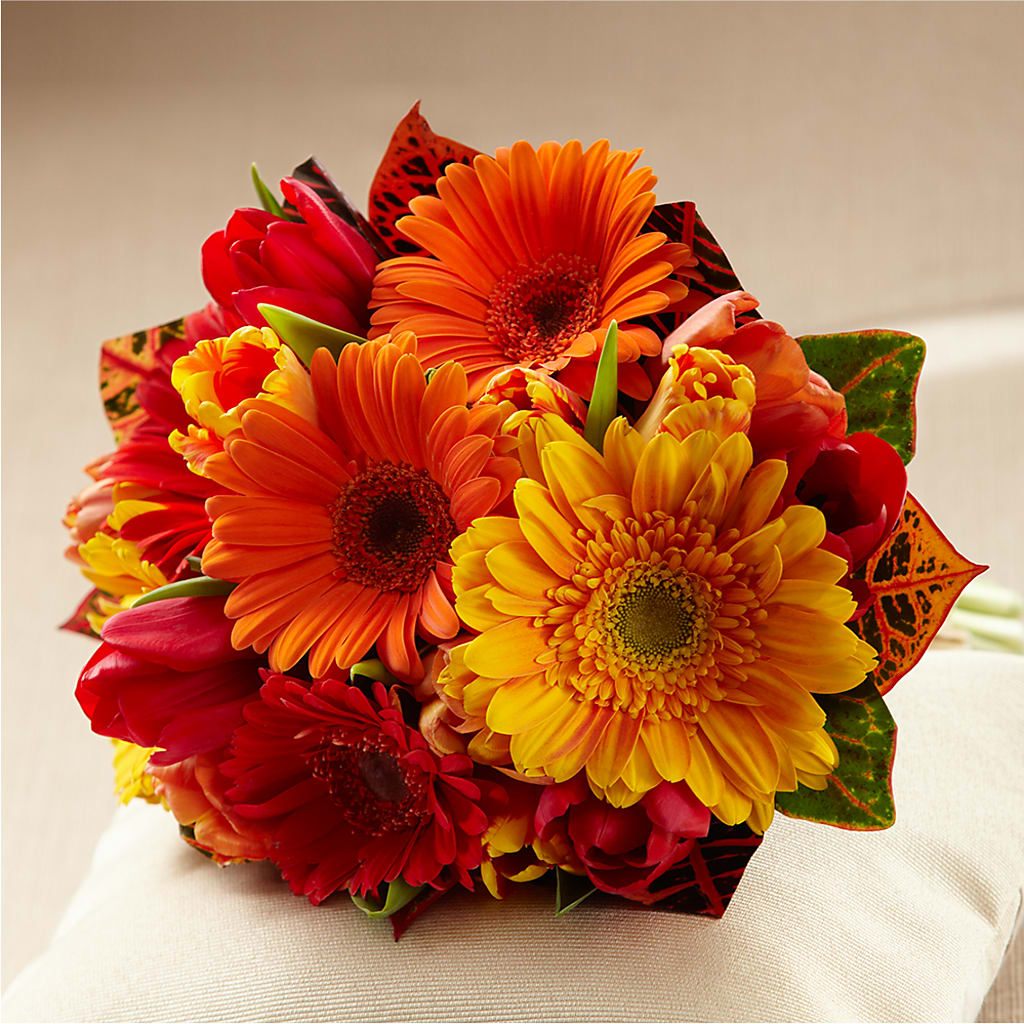Sunglow Bouquet – Unique Flowers And Wedding, Miami FL