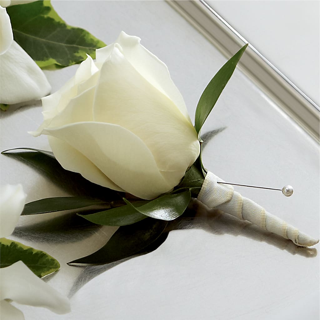 White Rose Boutonniere – Unique Flowers And Wedding, Miami FL