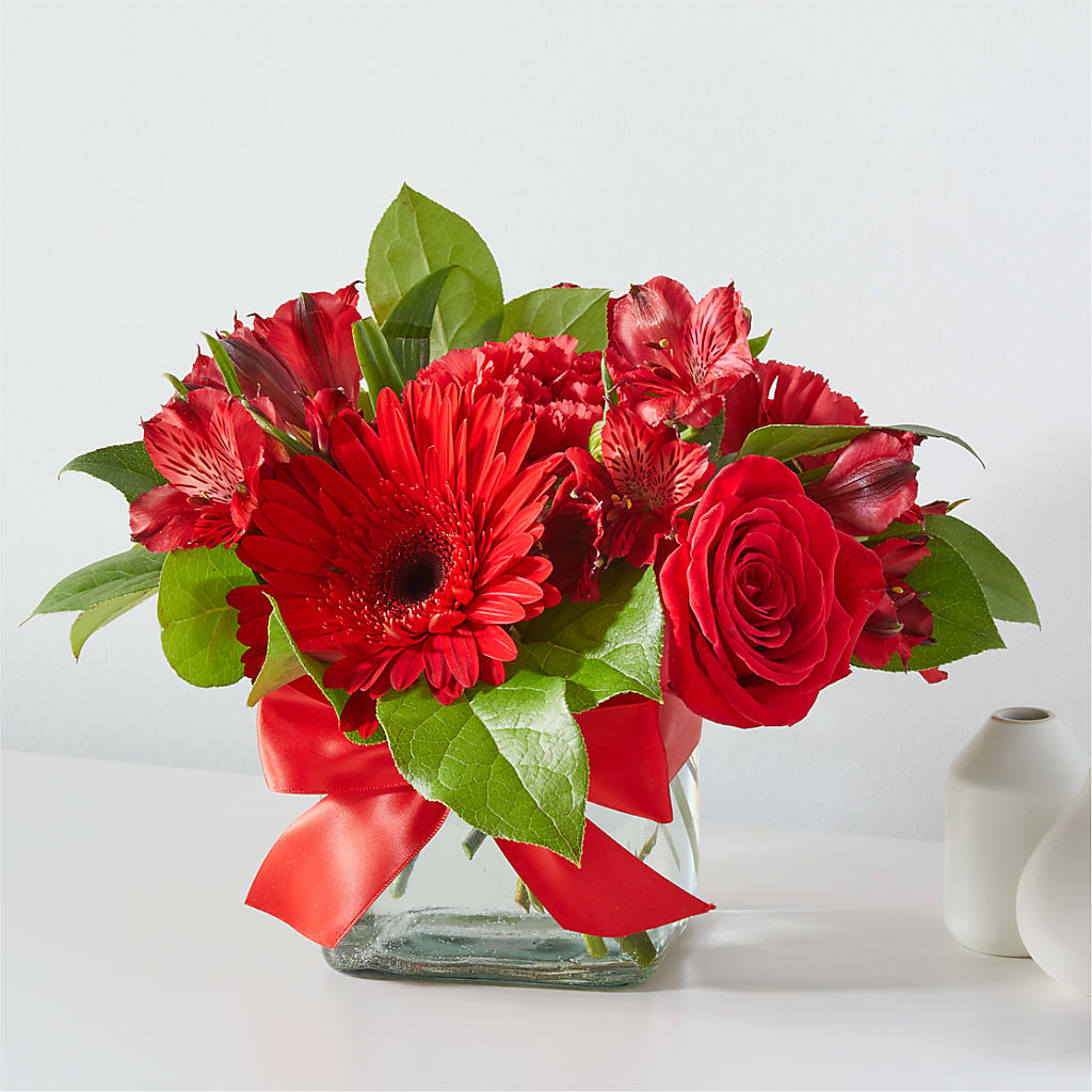 Red Hot Bouquet – Unique Flowers And Wedding, Miami FL