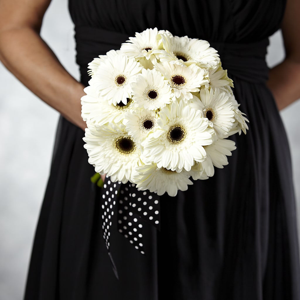 Daisy Delight Bouquet – Unique Flowers And Wedding, Miami FL