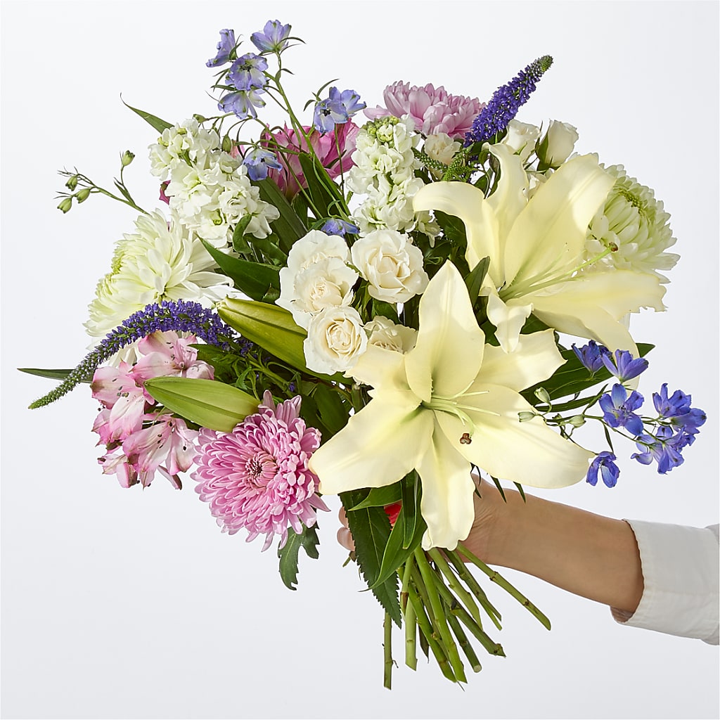 Winter Celebration Bouquet –  Unique Flowers And Wedding, Miami FL