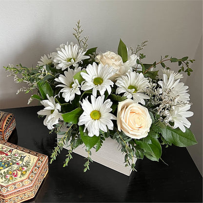 Fresh Linen Box Bouquet –  Unique Flowers And Wedding, Miami FL