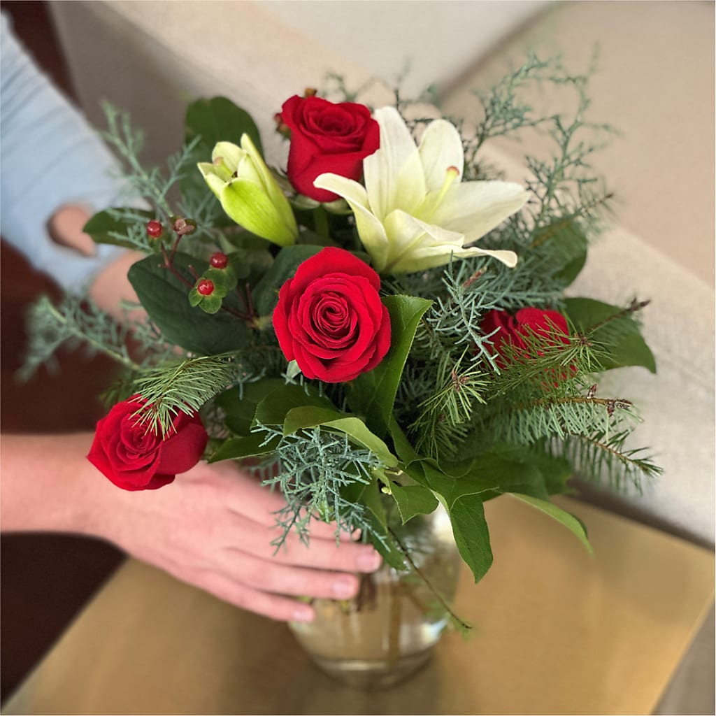 Glittering Lights Bouquet –  Unique Flowers And Wedding, Miami FL