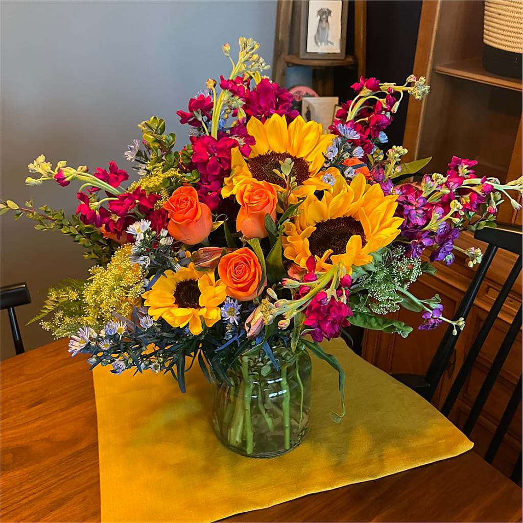 Rays of Life Bouquet –  Unique Flowers And Wedding, Miami FL