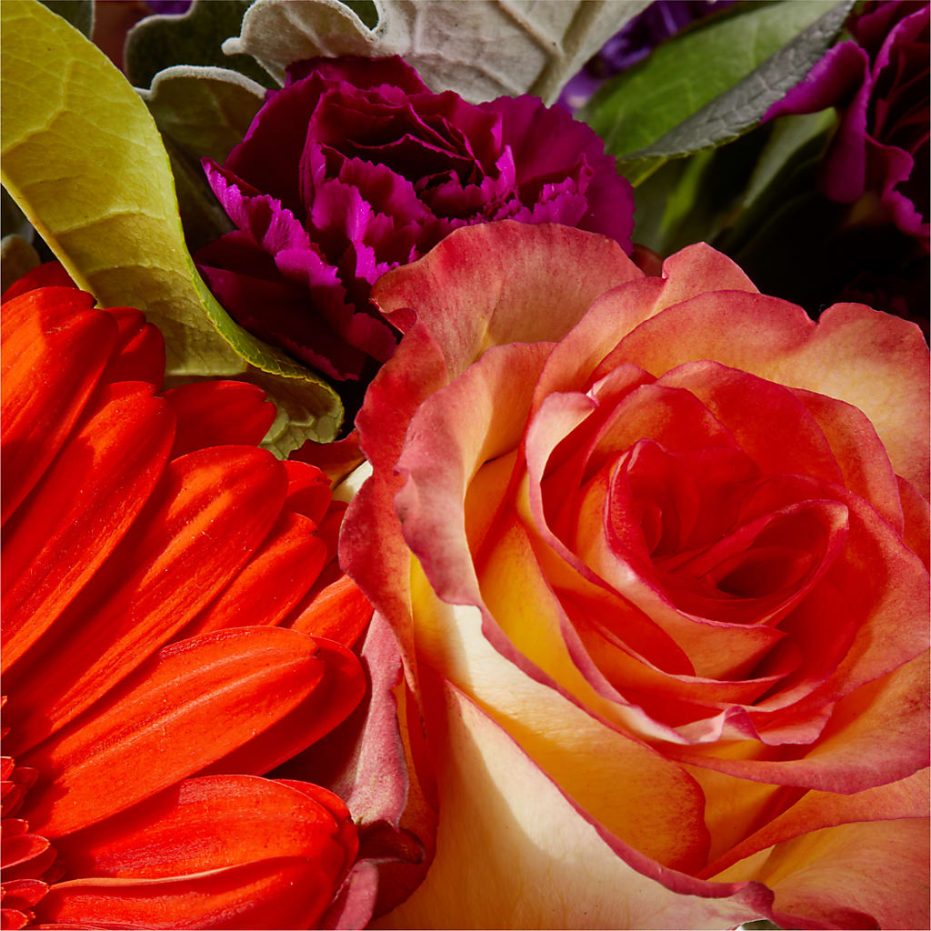 Sangria Bouquet –  Unique Flowers And Wedding, Miami FL