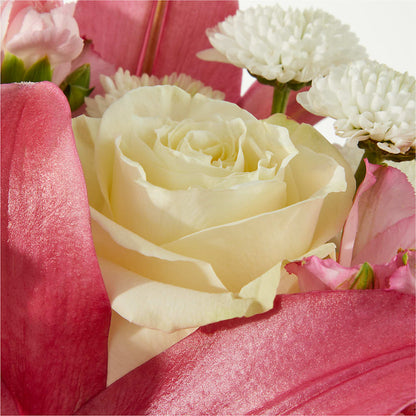 Piece of Cake Bouquet –  Unique Flowers And Wedding, Miami FL