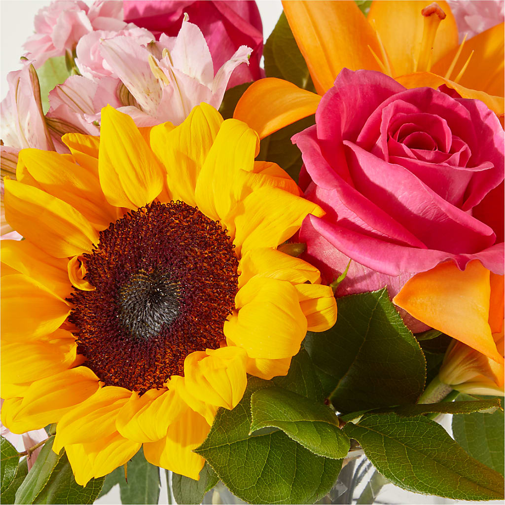 In Full Swing Bouquet –  Unique Flowers And Wedding, Miami FL