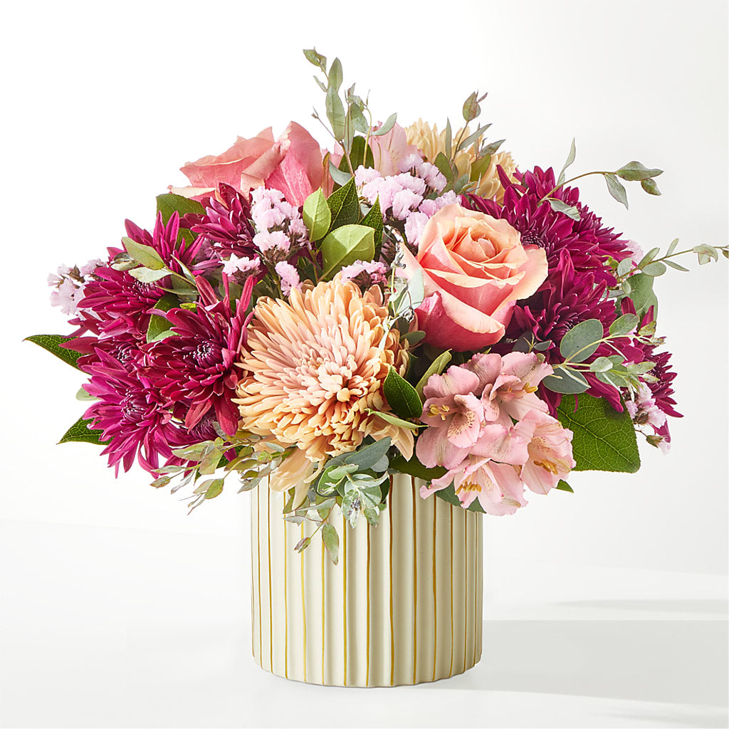 Berry Cobbler Bouquet with Ivory Vase –  Unique Flowers And Wedding, Miami FL