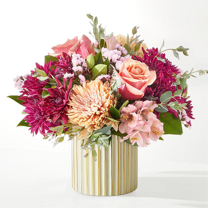 Berry Cobbler Bouquet with Ivory Vase –  Unique Flowers And Wedding, Miami FL
