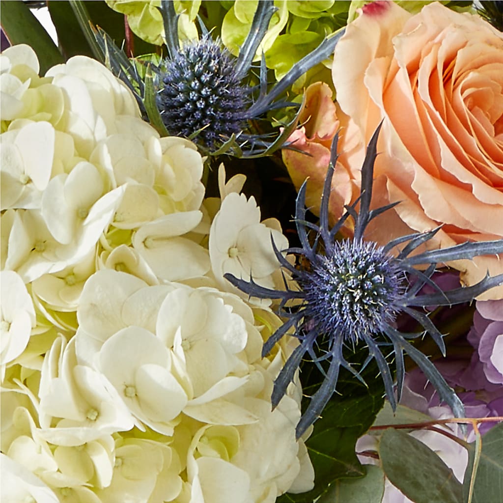 Porch Swing Bouquet –  Unique Flowers And Wedding, Miami FL