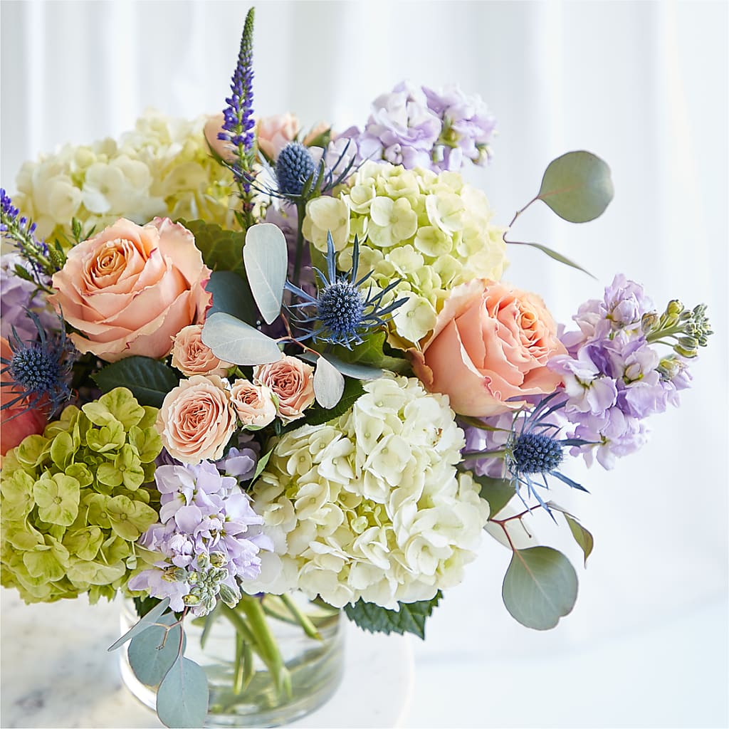 Porch Swing Bouquet –  Unique Flowers And Wedding, Miami FL