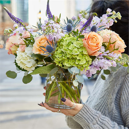 Porch Swing Bouquet –  Unique Flowers And Wedding, Miami FL