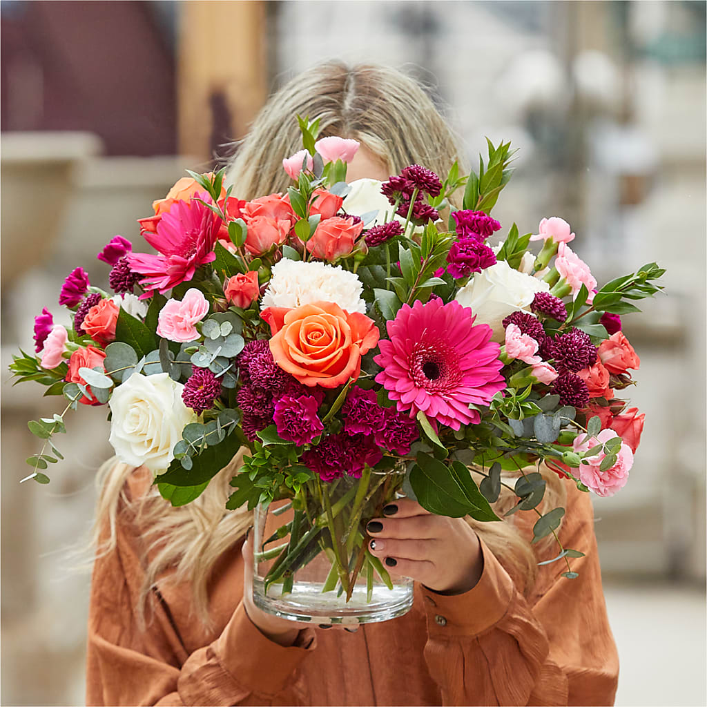 Smell the Roses Bouquet –  Unique Flowers And Wedding, Miami FL