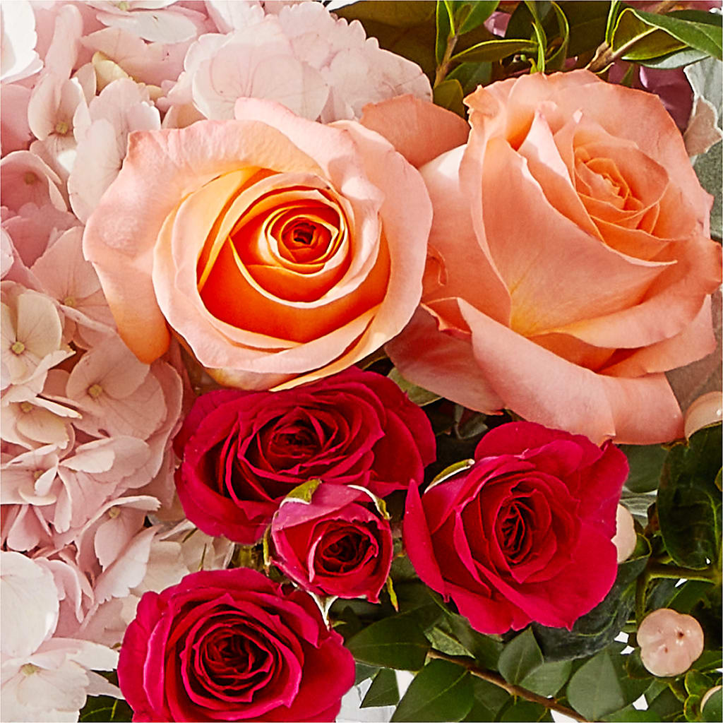 Glitz & Glam Bouquet –  Unique Flowers And Wedding, Miami FL
